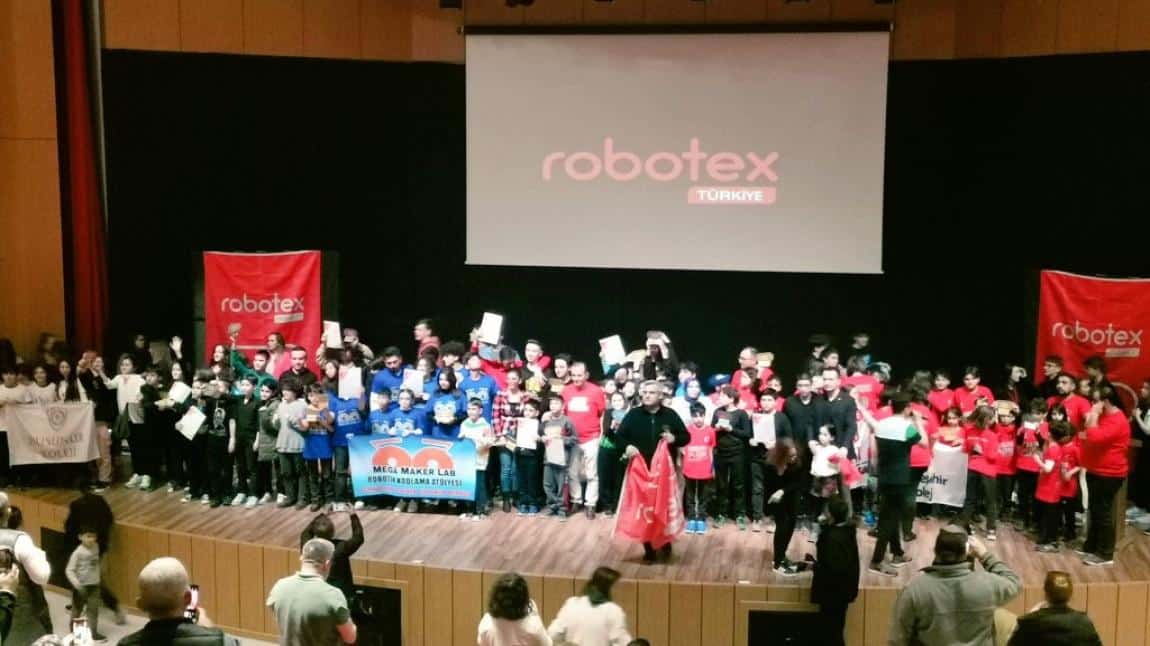 Robotex Bölge Finallerinde Öğrencilerimiz 2.liği Elde Etmiştir. 